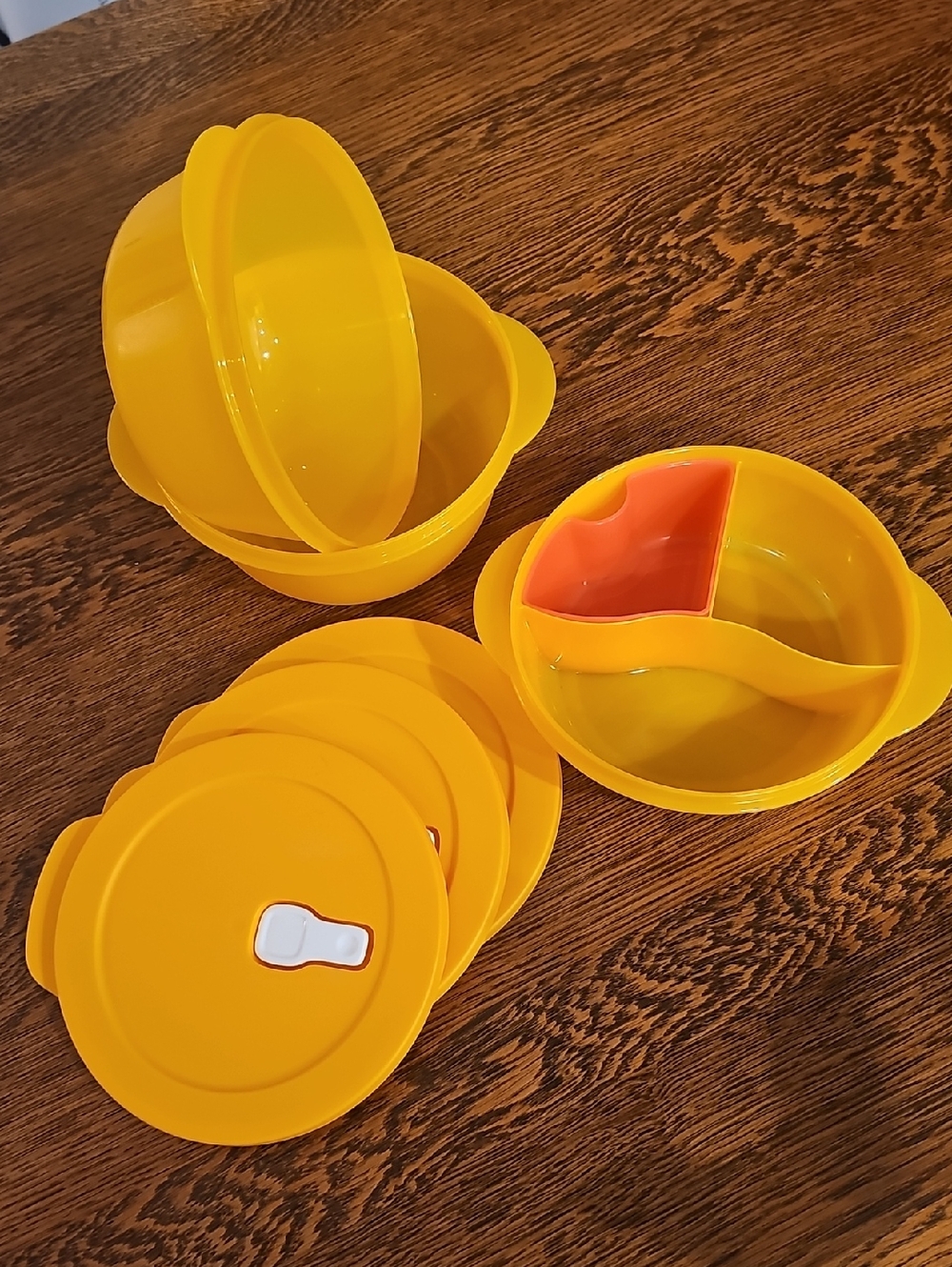Tupperware Orange Plastic Snack Bowls with Lids and Divider